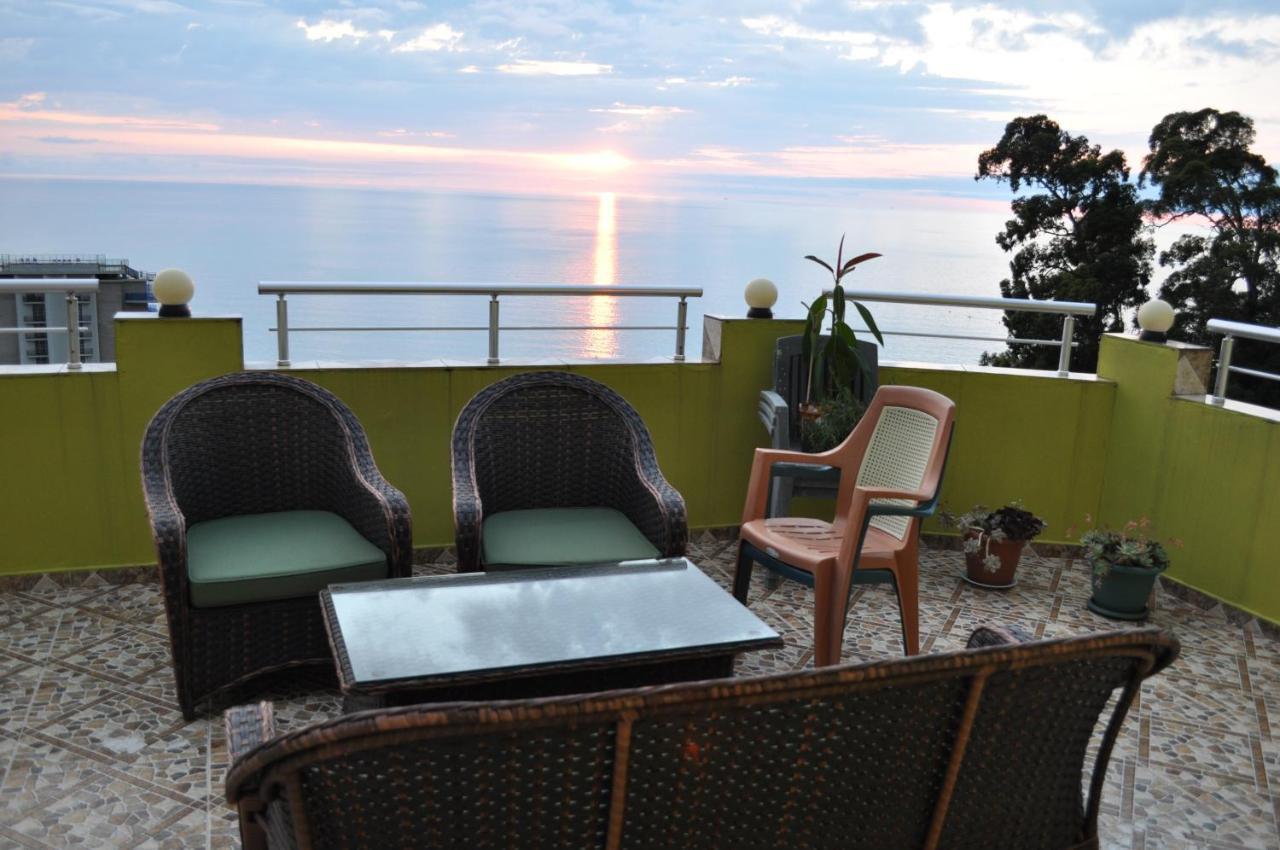 Akhmed Guest House Kvariati Bagian luar foto