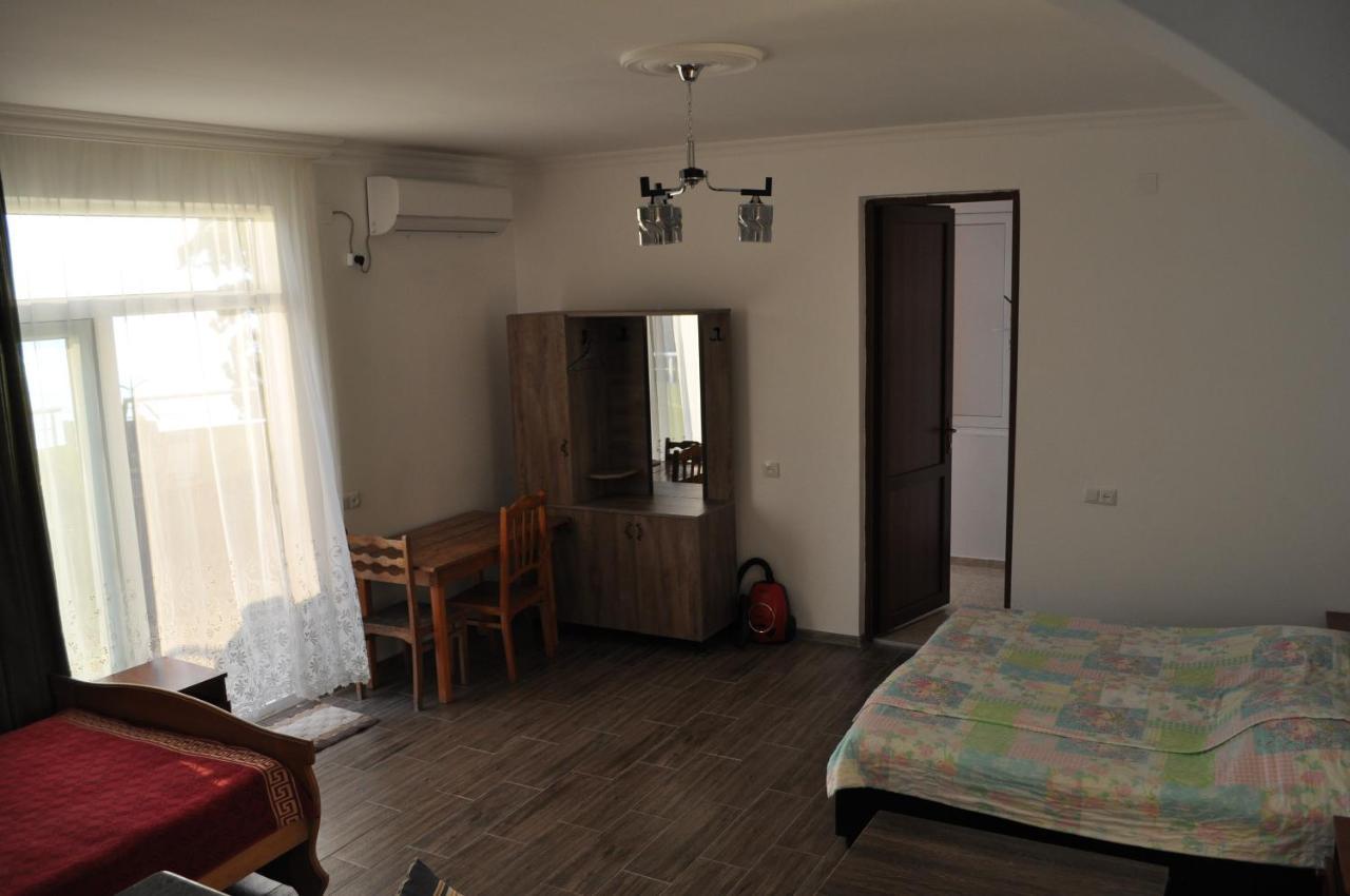 Akhmed Guest House Kvariati Bagian luar foto