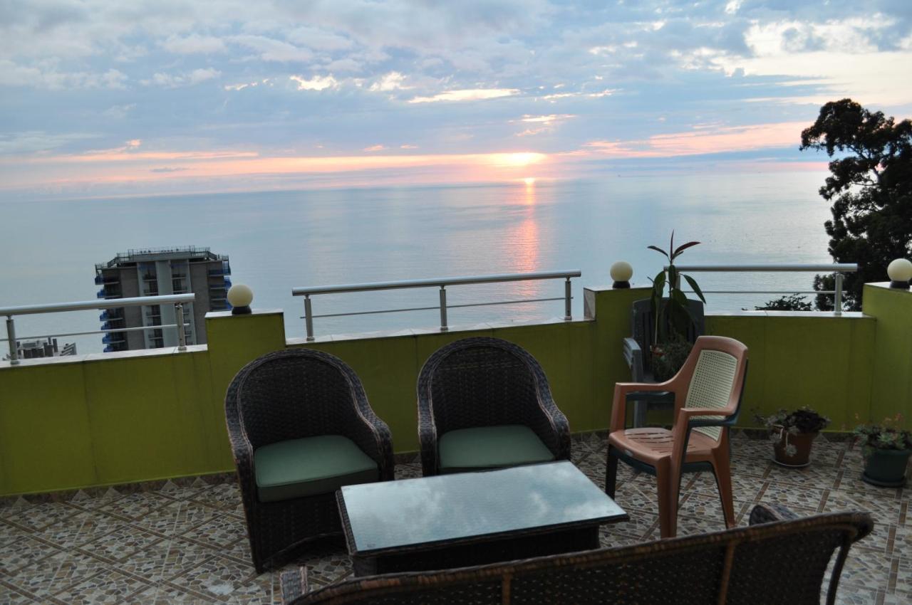 Akhmed Guest House Kvariati Bagian luar foto