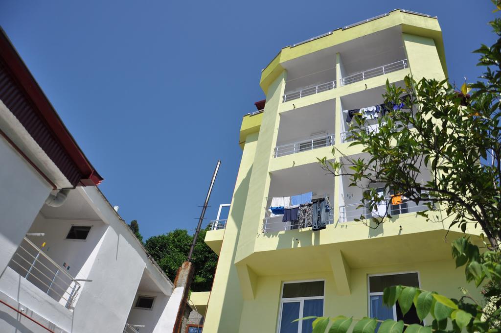 Akhmed Guest House Kvariati Bagian luar foto