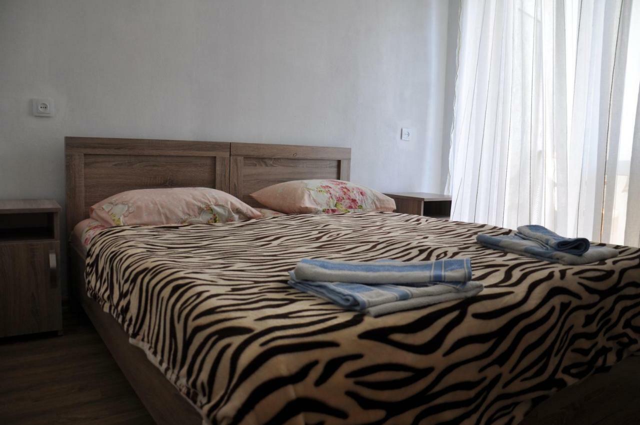 Akhmed Guest House Kvariati Bagian luar foto
